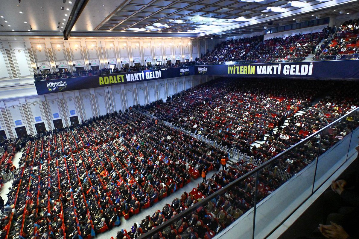 MDervisogluTR's tweet image. Vakit, son ocağın, son kalenin yükselme vaktidir!
Vakit, gözümüz gibi baktığımız fidanımızın ulu bir ağaç olma vaktidir!
Artık vakit, İYİ’lerin vaktidir!

4.⁠ ⁠Olağan Kurultayımız partimize, milletimize, memleketimize hayırlı, uğurlu olsun.