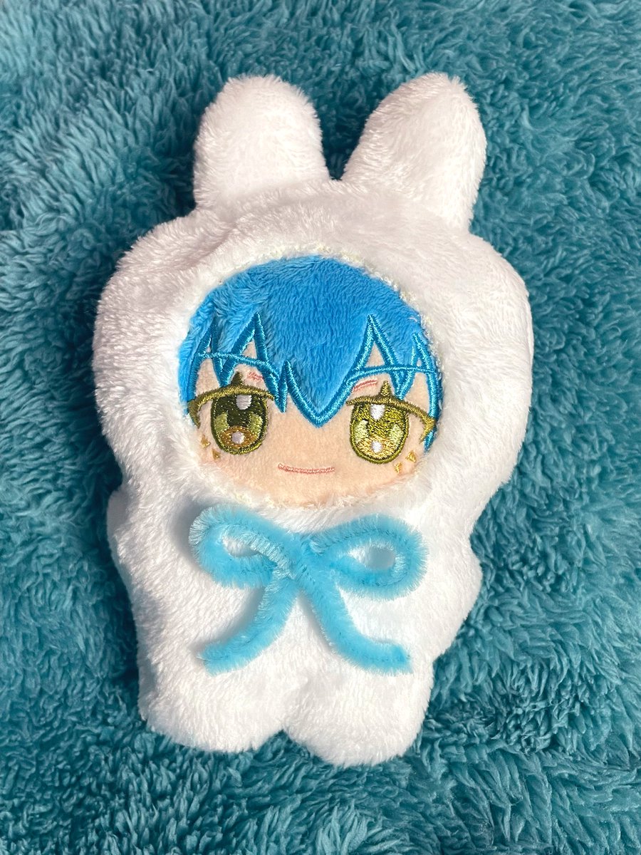 Post by 4ちゃ🟦(よちゃ) on X: ぬ…………🐰