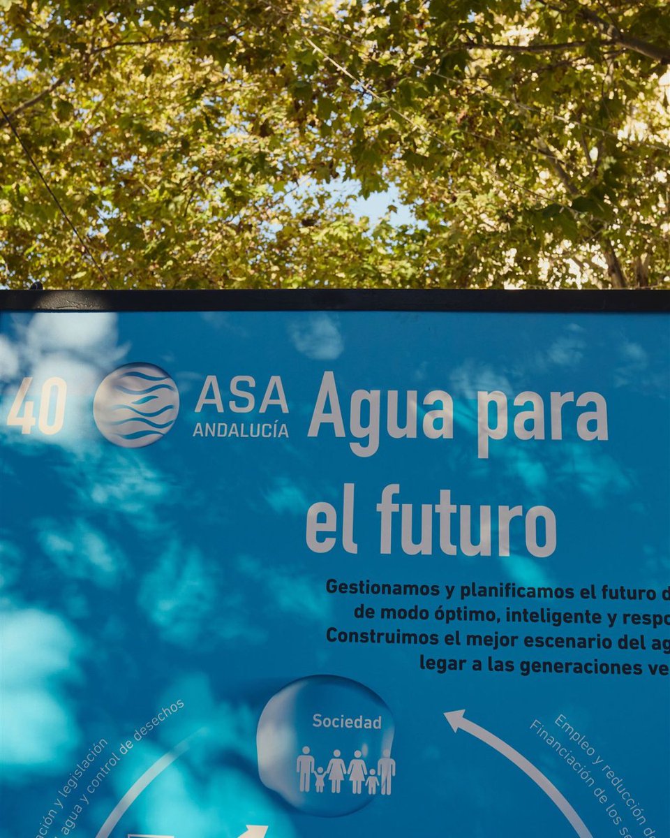 ASA_Andalucia's tweet photo. Terminamos la cobertura de Sevilla, contando que estaremos en JAÉN🫒.
D. Ernesto Sánchez, Director de Desarrollo de Negocio e Innovación ; D. Marcos Martín, Consejero Delegado; Dña. Lorena García , Directora de Comunicación de @InfoHidralia.

¡Por otros 40 años cuidando del agua! https://t.co/q4PLsqysKQ