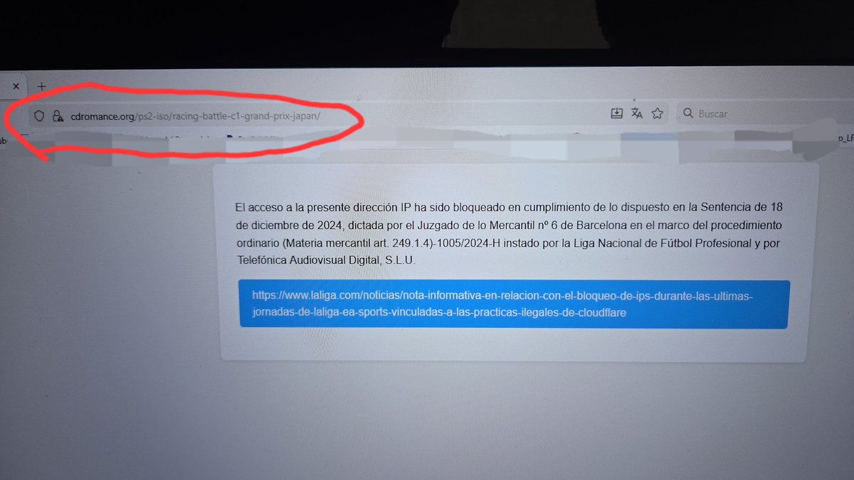 cocatriz100's tweet photo. No me puedo descargar mi jueguito pirata de Play 2 por que los fanáticos del fútbol le piratean la señal a LaLiga. 😶 https://t.co/xmJ12SPgYp