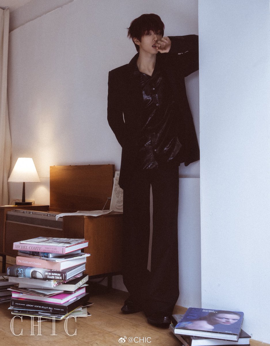 PhiJISUNG_TH's tweet image. รอชมลุคของพี่จีซอง ที่งานแฟชั่นวีควันที่ 23 นะคะ 🫠 รับรองว่าต้องออกมาหล่อมากแน่ๆ 😭 

MODEL JISUNG AT PFW
#JISUNGxSYSTEMFW26