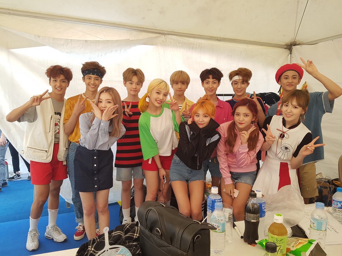jaeminners's tweet image. joy shared these pictures of red velvet and nct dream back in 2016… SO CUTEEEEE 😭🥹