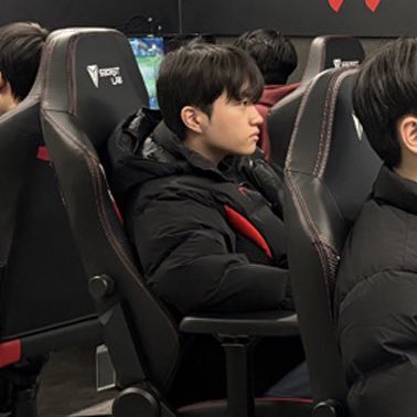 nolollingzone's tweet image. 케리야떤땡님