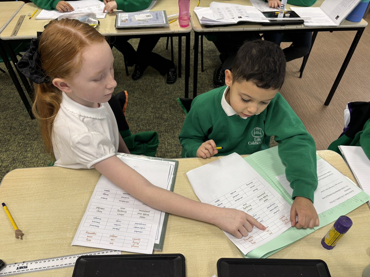 Caldicotes - Year 4 💚 tweet media