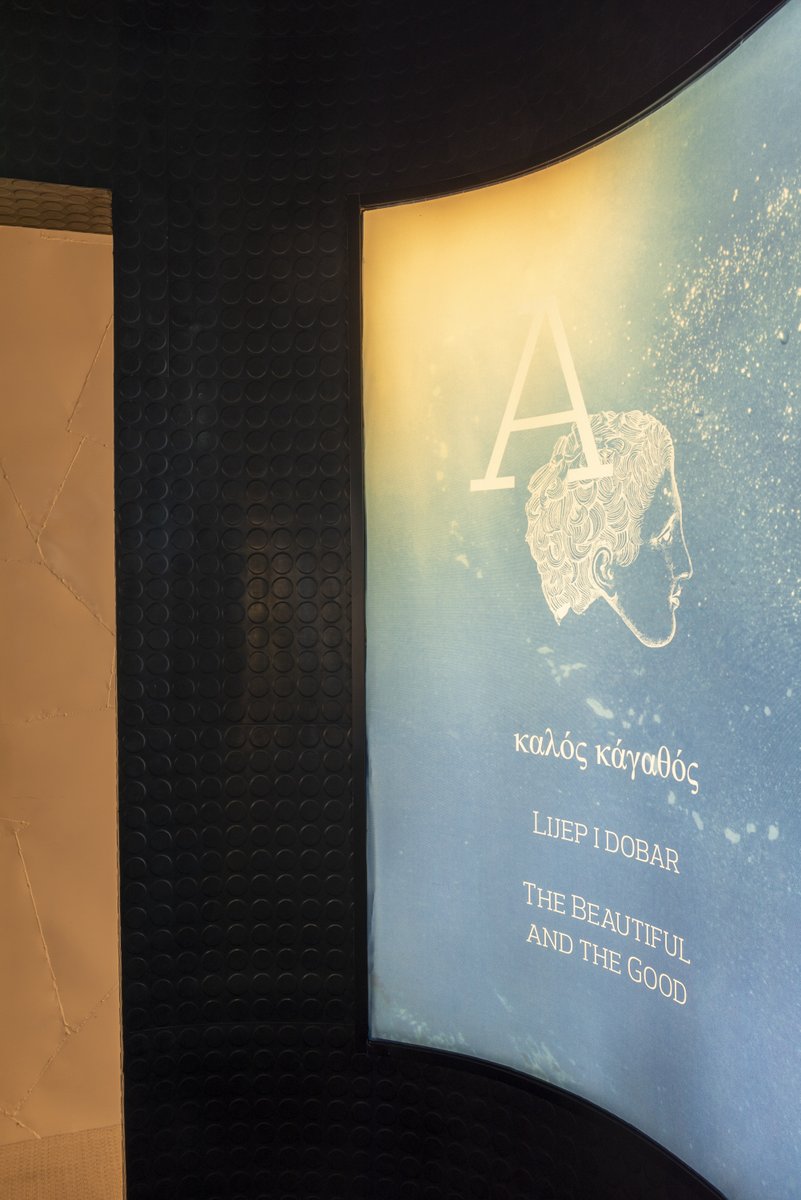 mapoxyomenos's tweet image. From A to Z about #Apoxyomenos: where he came from, what he’s made of, how he was restored, how much he weighs, and which masterpieces he’s compared with. Find the answers in the Black Room of our museum, an immersive exhibition that reveals it all!