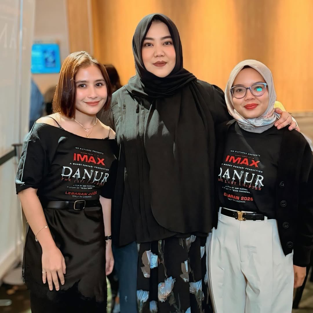 Repost from <a href="/risa_saraswati/">risa saraswati</a> on Instagram

Sampai jumpa di Lebaran 2026 👻