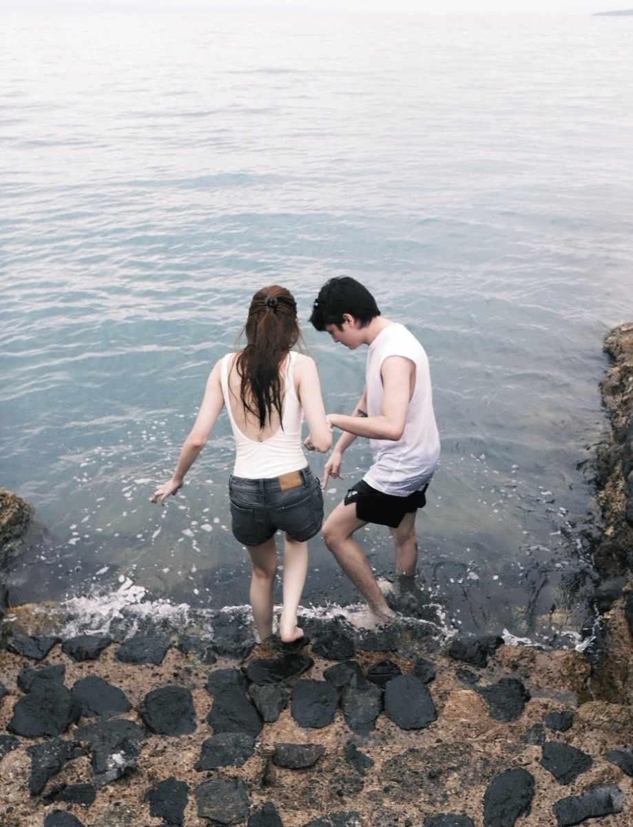 withlozol's tweet image. At their happiest. 

#FranSeth