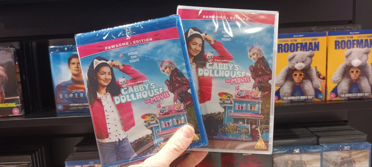 hmvBelfast's tweet photo. New Releae Monday
#blackphone2
#smashingmachine
#roofman
#gabbysdollhouse https://t.co/9JIgAqc32R