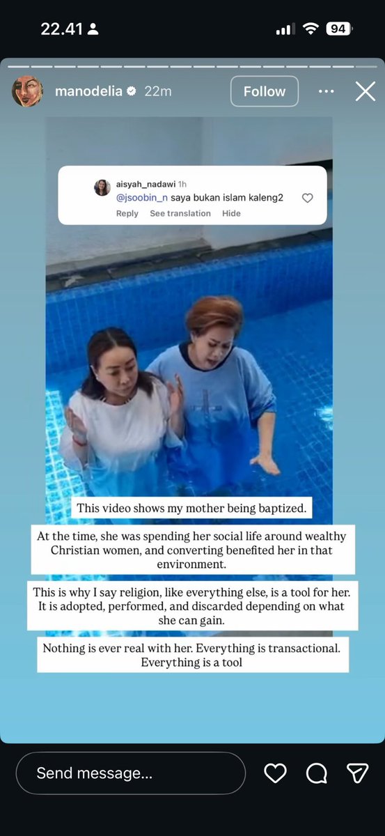 safirawwww's tweet image. Pantesan begitu anaknya gede, auto cut off dari ibunya.

Si ibu repot2 bikin akun fake buat nyerang anaknya, tapi malah ngaku kalo itu dia😭