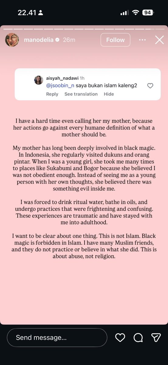 safirawwww's tweet image. Pantesan begitu anaknya gede, auto cut off dari ibunya.

Si ibu repot2 bikin akun fake buat nyerang anaknya, tapi malah ngaku kalo itu dia😭