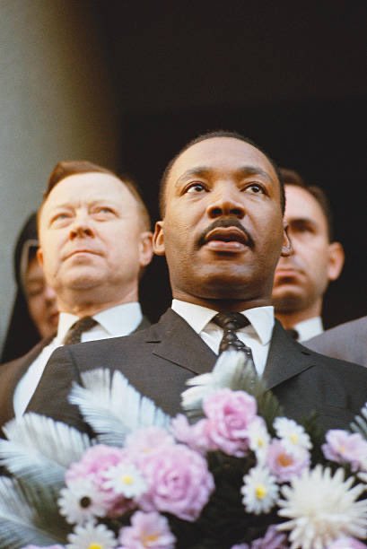 BerniceKing's tweet image. My father didn’t live, lead with courage, and die by state sanctioned assassination long ago and far away. 

This #MLKDay, I’m sharing these #MLKInColor photos of Daddy.  

Please share your thoughts. Are there any you’ve never seen before? Any that are particularly powerful or…