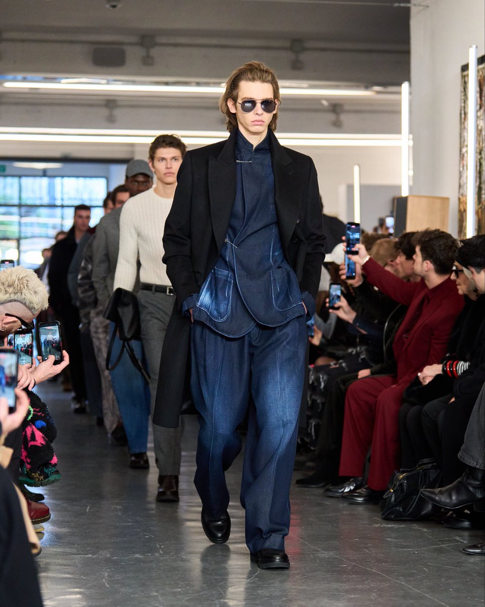 Milano Fashion Week tweet media