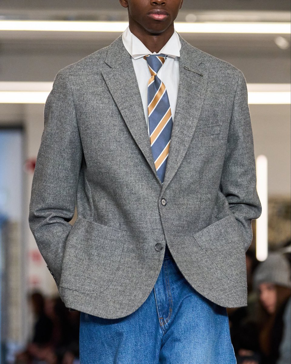 Milano Fashion Week tweet media