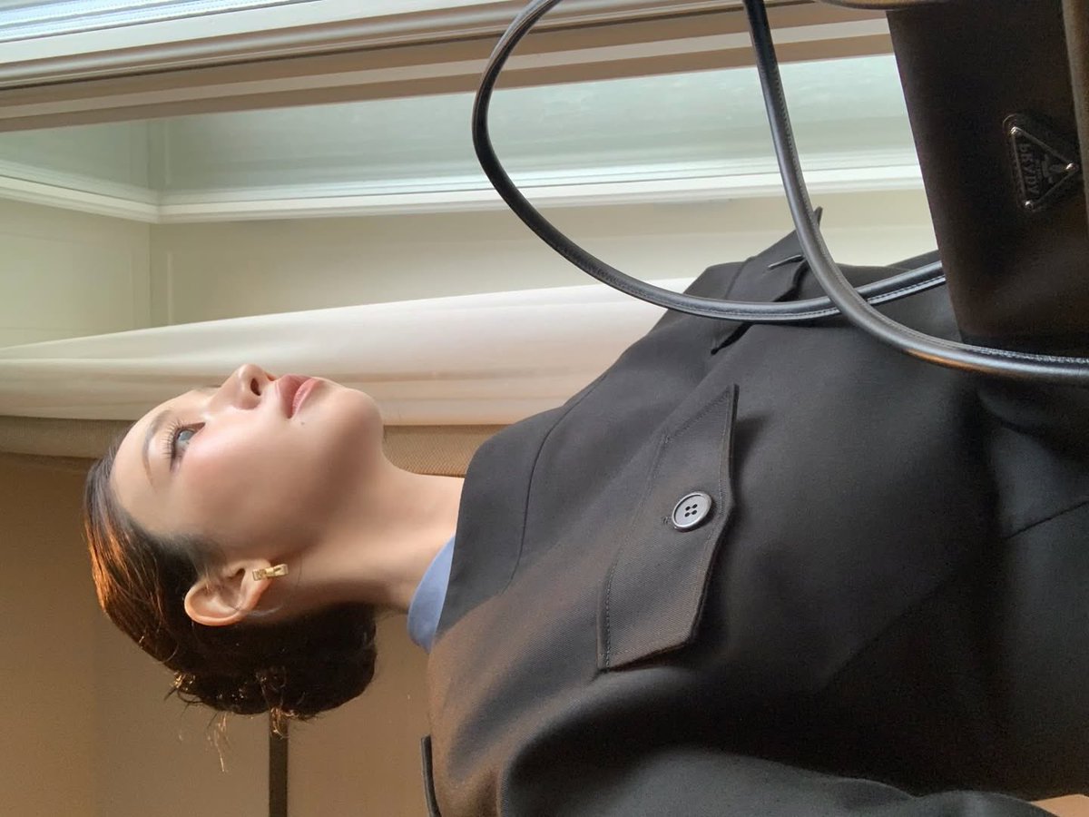 mydeepbluu's tweet image. 어떠한 권력