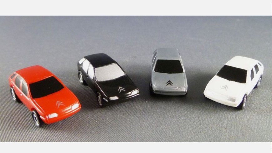 こんなZXのミニカーあるのか ちょっとほしい