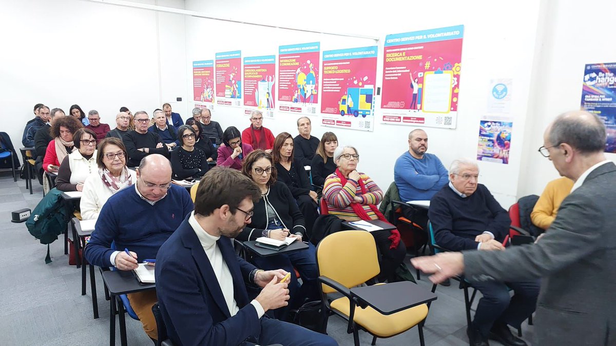 In Sardegna l’incontro regionale FQTS sulla dimensione politica del #terzosettore.

Quadri e dirigenti ETS a confronto su disuguaglianze, responsabilità e ruolo dell’agire associativo.

Una formazione che non si limita alle competenze, ma lavora su visione, scelte e pratiche.