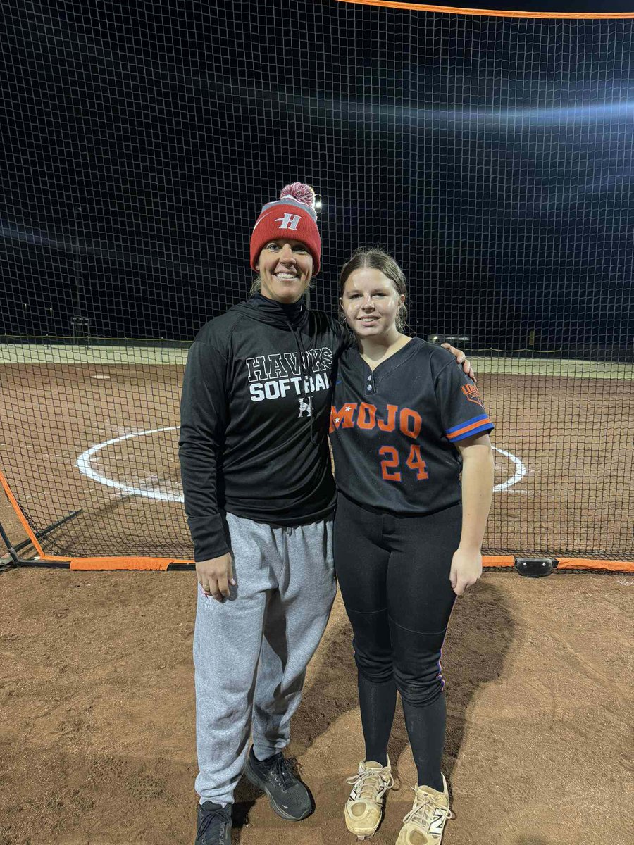 krista_womble's tweet photo. Our @CHCA_Athletics SS/3B/C Emma Robbins (2029) @EmmaRobbins2029 showcased lights out on defense at the Port City Showcase! #WarriorWay @TNMojo_2029 @CoachCasey_HC @CoachMeeks_PRCC https://t.co/FWCgsTjgKs