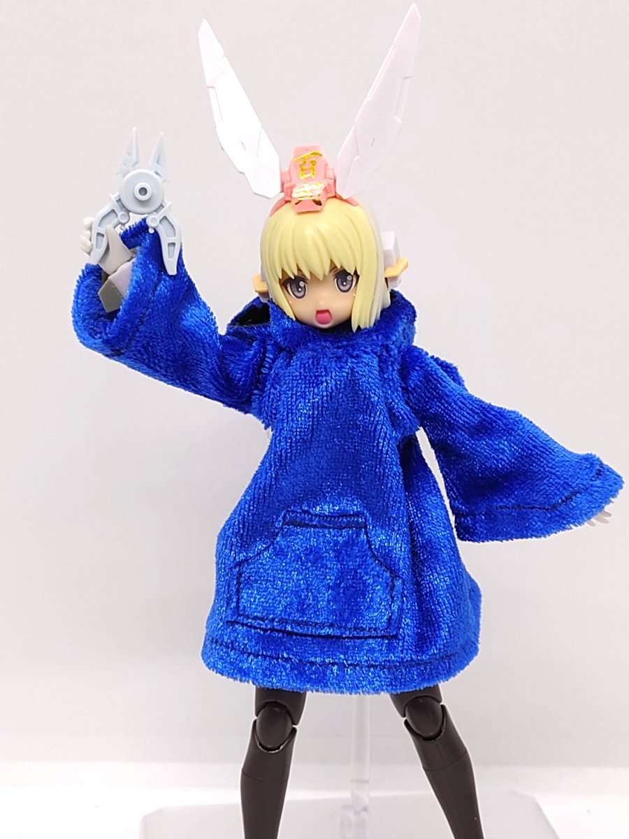 deus3228's tweet image. 朝から遊び🎰に行って帰ってお昼（夕）寝してた(:3[▓▓]
そろそろやるか…♠（模活）