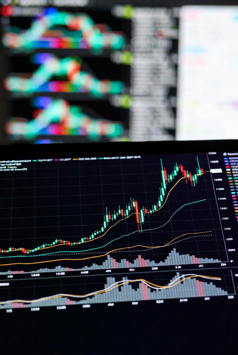 ZYNTHX_Official's tweet photo. 📉 Crypto posts and bot activity have spiked on X, and Elon says the platform will open-source its recommendation algorithm to fight spam and manipulation.
Quality over noise.
#CryptoCommunity #XApp #ElonMusk #AlgorithmTransparency https://t.co/yrOFPVbgbp