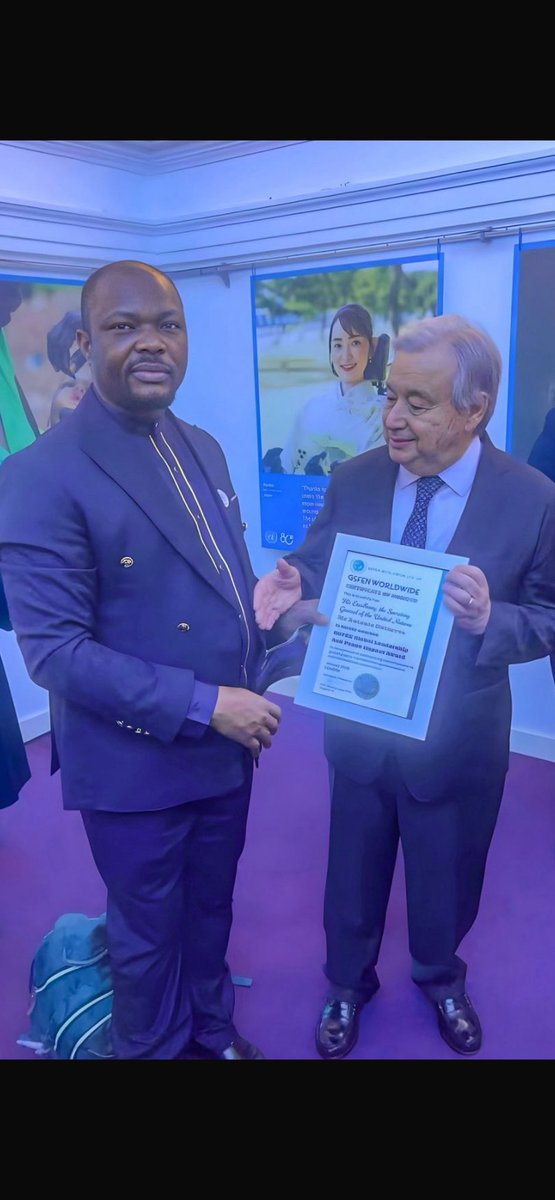 blesslawanson's tweet photo. Lord Blessing Lawal presenting GSFEN Global Leadership and Peace Impact Award to His Excellency Mr Antonio Guterres Secretary General of the United Nations at UNGA 80 in London. https://t.co/b4xLC5IKMY