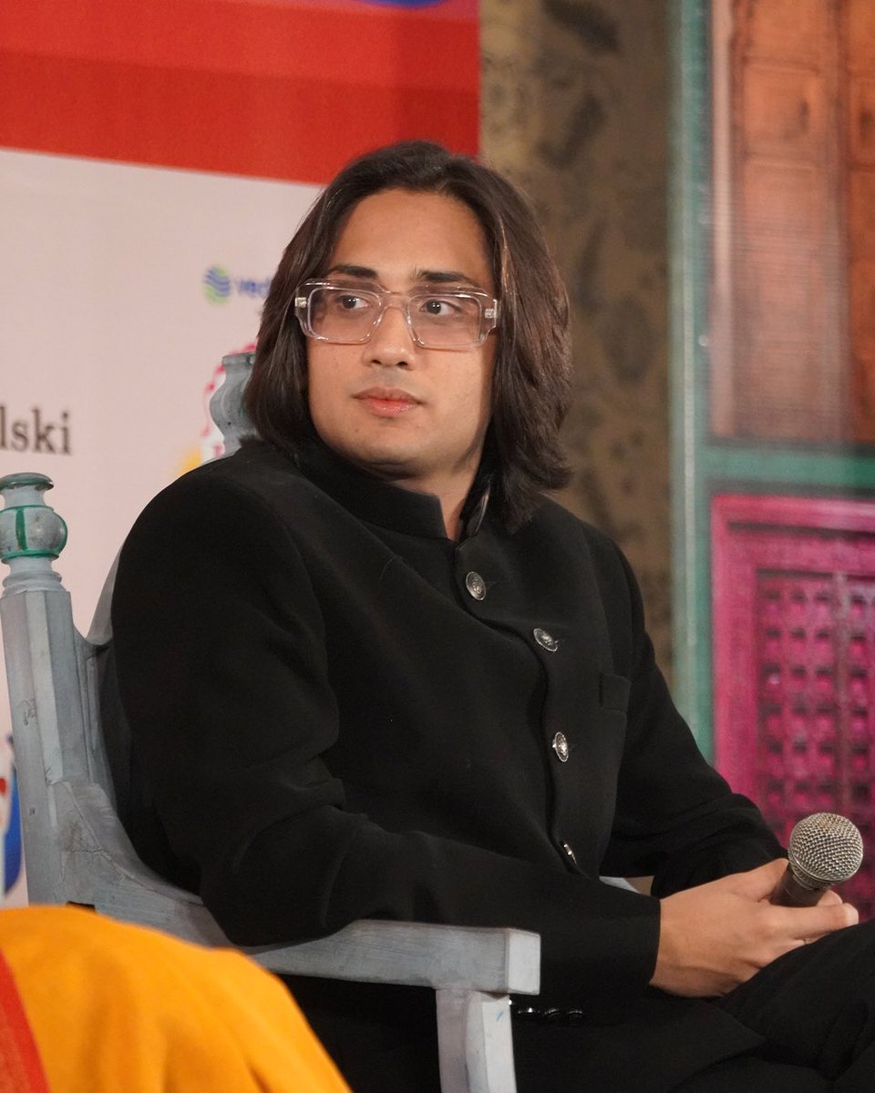 jaipurlitfest tweet media