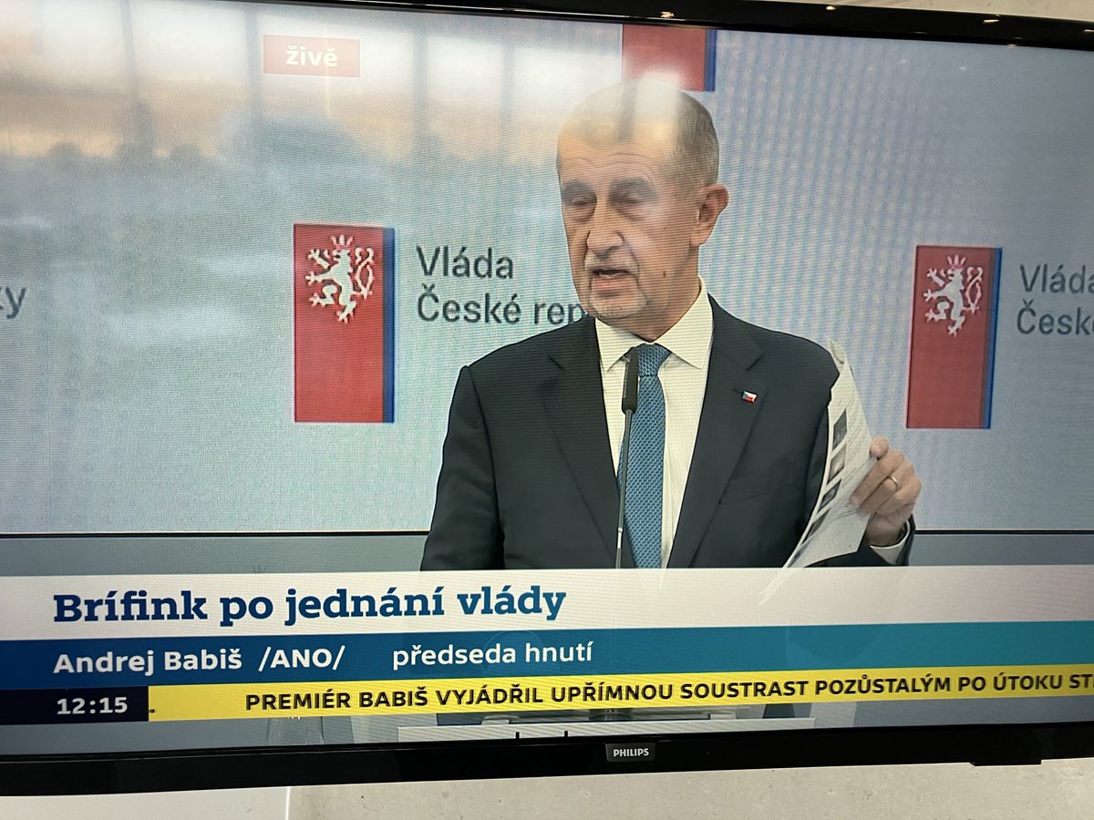 RomanLudvik's tweet photo. Starý Bureš zpět… chvilku hovořil i česky… https://t.co/PRea69S51S