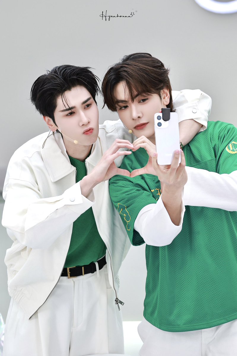 Hyunhannn_Yuh's tweet image. 260119📸

So sweet it’s almost explosive💥

OPPO RENO15 UNBOX JOONGDUNK
#Reno15SeriesTHxJoongDunk
#จุงดัง #JoongDunk 
@ChenRcj #จุงอาเชน #JoongArchen
@dunknatachai #dunknatachai