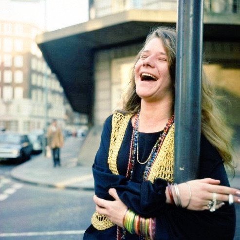 bluezharp's tweet image. Happy Birthday Janis Joplin💙
London 1969.
Photo by ©Malcolm McNeill