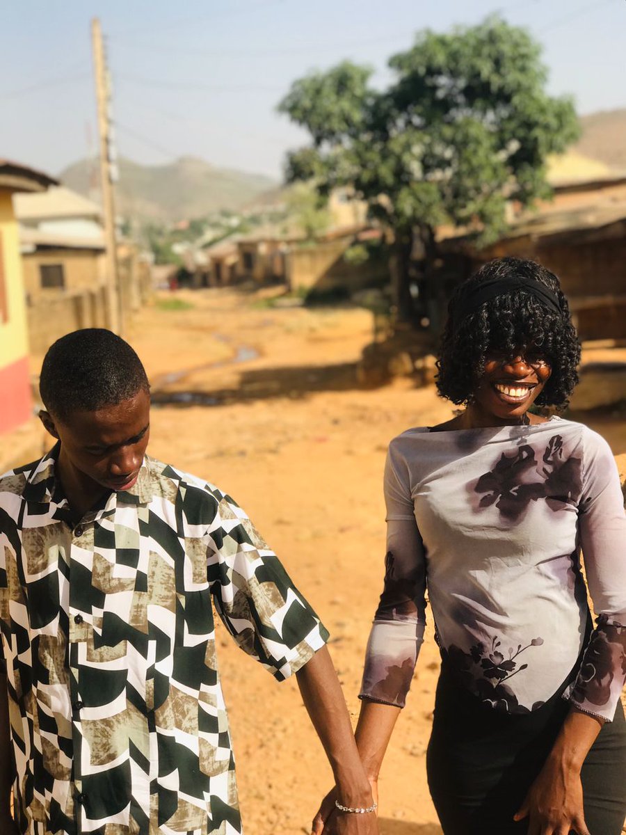 TimAdj2004's tweet image. So your designer has found love. #GraphicDesign #GraphicDesigner #web3