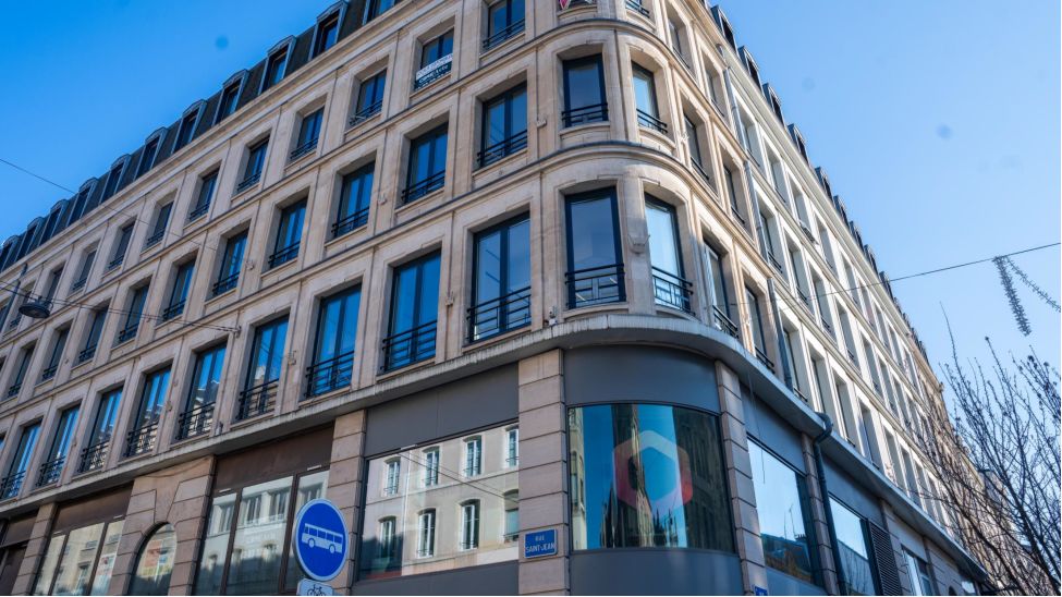 MatenJob's tweet photo. 🚀 MATEN arrive à #Nancy !

Déploiement #GrandEst porté par Marie-Dorothée Chaffiotte, Arthur Goutard et Arnaud Demacon.

🎯 Projets &amp; recrutement IT au plus près des talents locaux.
#MATENGrandEst #IT #RecrutementIT #ESN https://t.co/1GDJ0Hrf1N