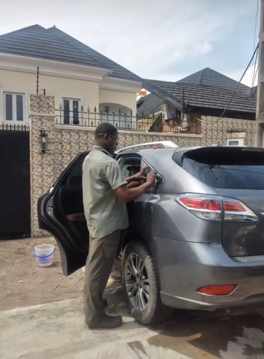 Trias_Autos's tweet photo. What is the essence of buying an elite ride if you are constantly exposed to external factors and threats which can occur randomly anytime. 

This is a car fortified by us. No matter what is used to hit the car, it can never break, this will give you an edge over https://t.co/WCQbb2BO8X
