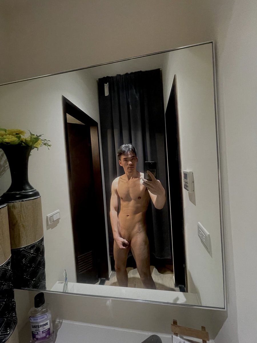 glook1069 tweet media