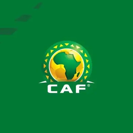 TouchlineX's tweet image. 🚨 𝗕𝗥𝗘𝗔𝗞𝗜𝗡𝗚: Confederation of African Football (CAF) has SUSPENDED Senegal coach Pape Thiaw. 🇸🇳❌