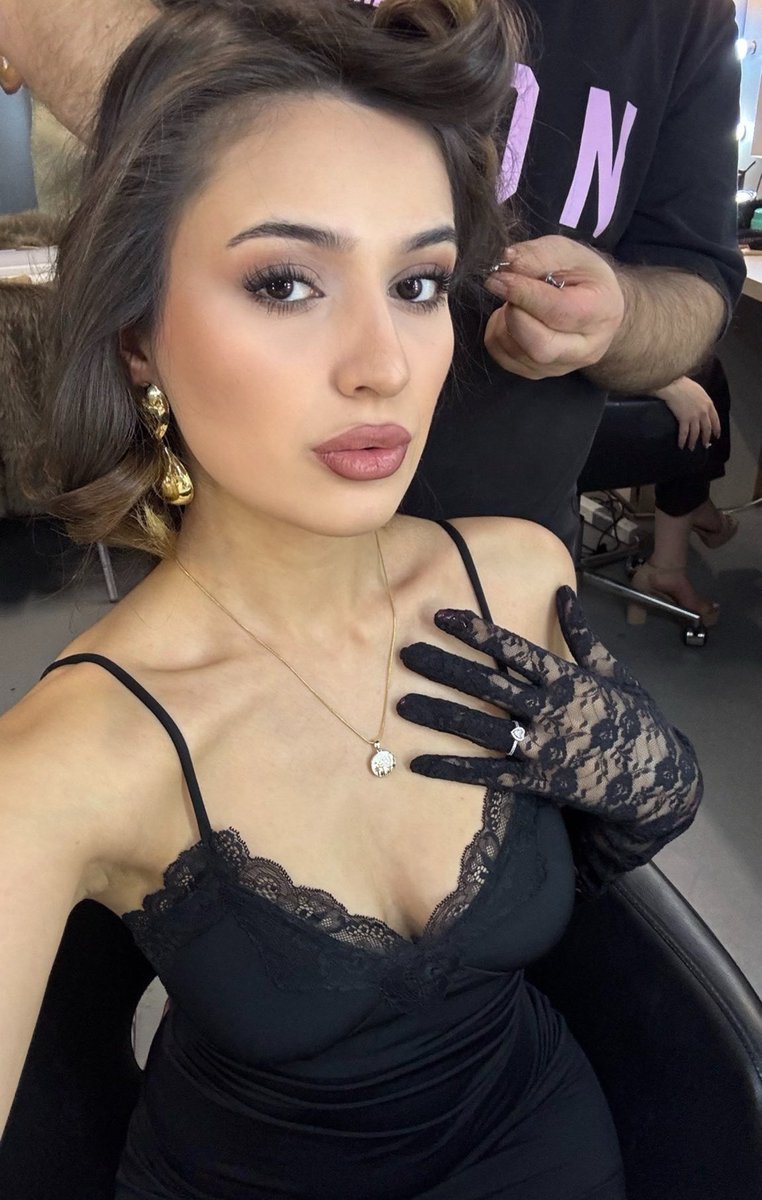 ONUN İÇİN KO TARİHİNİN EN GÜZEL KADINI DERKEN YANILMIYODUK İLAH MISIN NESİN SEN BEEE #kismetseolur