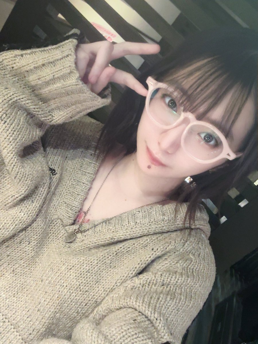 http4020's tweet image. すっぴんぱじゃまで事務所の社長と焼肉つれてってもらいました、ふっきがんばるぞい
#ひめかわいい