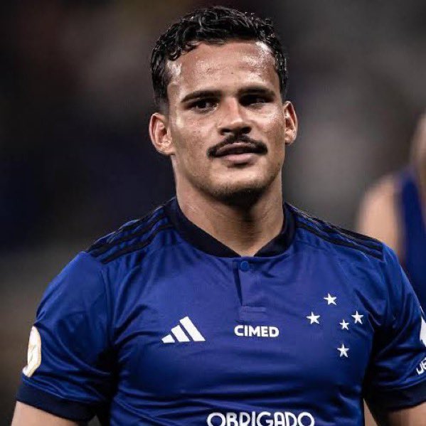 golsdobrasil1's tweet image. 🚨 MERCADO DA BOLA! ⚠️

O Como (Itália) quer a contração do lateral-esquerdo Kaiki, do Cruzeiro, por empréstimo.

🗞️ @AlfredoPedulla
📸 Reprodução