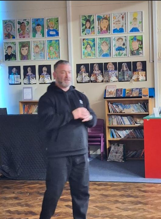 Black Horse Hill Junior School tweet media