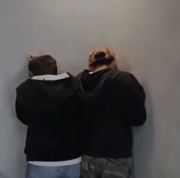 Yes po mga boss? Hahahaha kala mo talaga di sila furdads hahahahaha

<a href="/SB19Official/">SB19 Official</a> #SB19