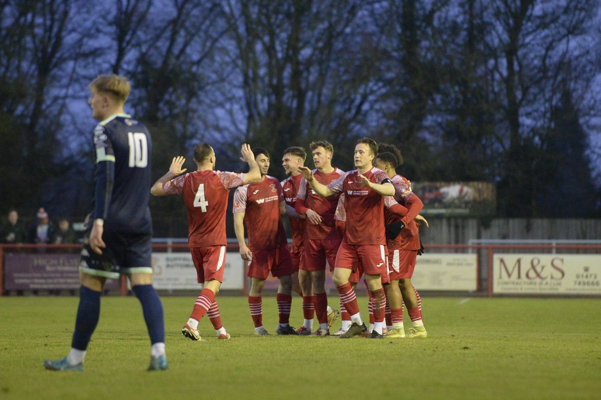 3 GAMES 3 WINS 👏

Reaction from first team game against Stratford Town and reserves game at Wivenhoe. 

needhammarketfc.co.uk/post/perfect-d…

#NeedhamMarketFC