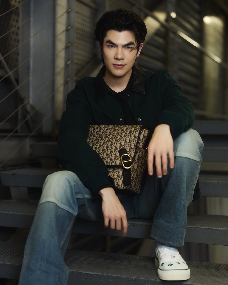 ELLE MEN Thailand tweet media