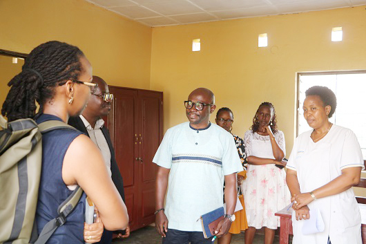 CNP_Kamenge's tweet photo. Visite ce vendredi du #MSV au @CNP_Kamenge pour découvrir le fonctionnement du nouveau service d’addictologie récemment ouvert. Constat: le service n’a pas encore démarré suite aux quelques manquements.Toutefois, le DG a rassuré: le début est imminent avec les moyens disponibles. https://t.co/m7GySHQurn