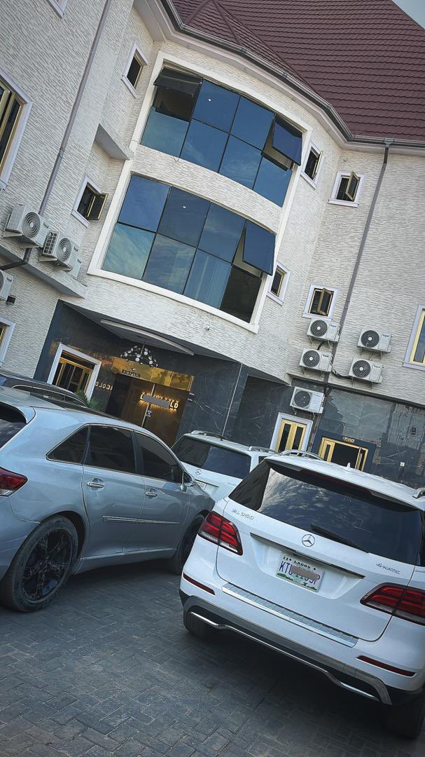 shootfordstars's tweet image. 