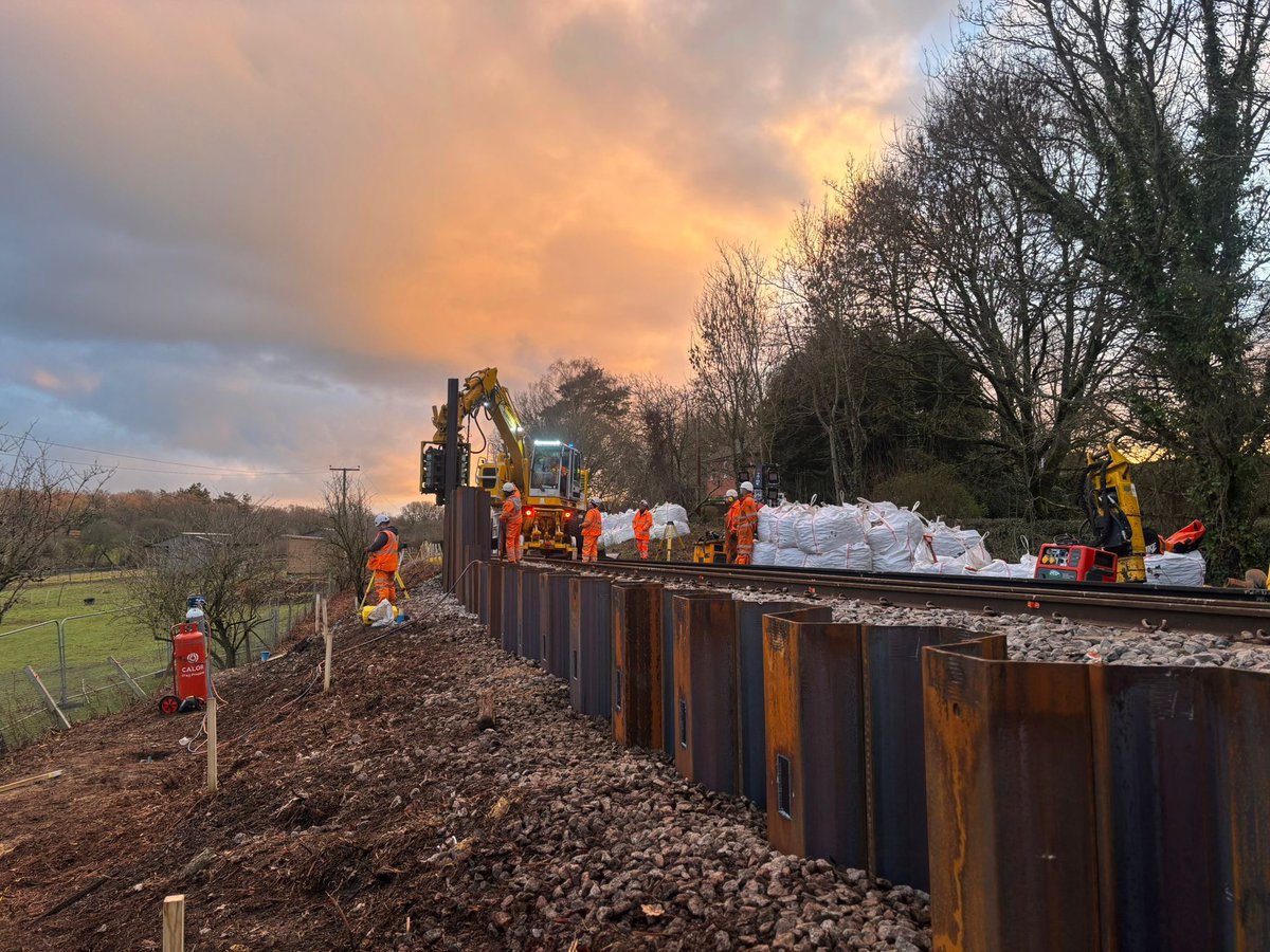 Network Rail Wessex tweet media