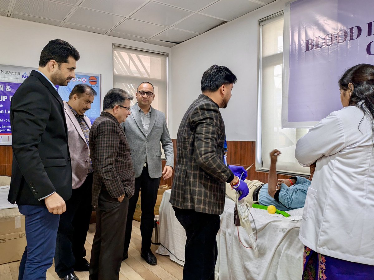 jk_lmd's tweet photo. Legal Metrology–OMCs Meet Focuses on Accurate Fuel Delivery &amp; Better Consumer Facilities in J&amp;K

https://t.co/psadIokZGF
@diprjk @Manoj0Prabhakar @satishsharmajnk https://t.co/jJbC87xxd8