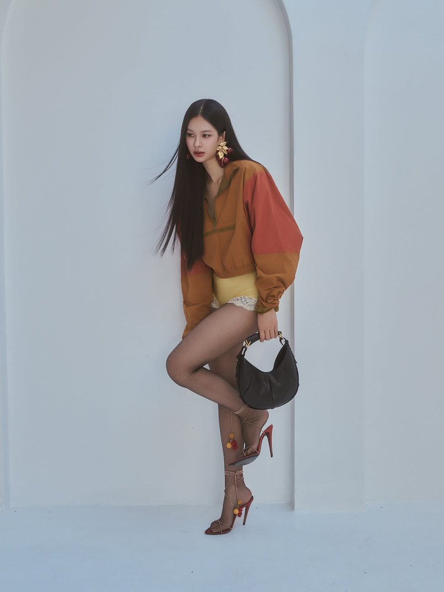 butterrink's tweet image. ตึกเจ็มศลปญมีตำแหน่งBA แค่2คนปะ ฝั่งปารีส

พี่ตู Dior  พี่มิลค์ YSL