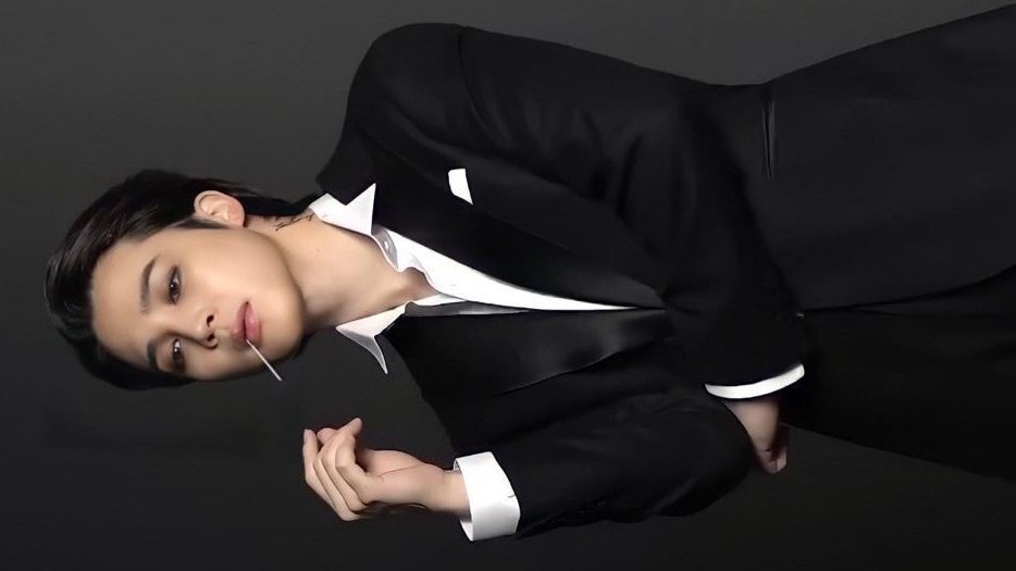 jmnmist's tweet image. jimin in black suits is my roman empire
