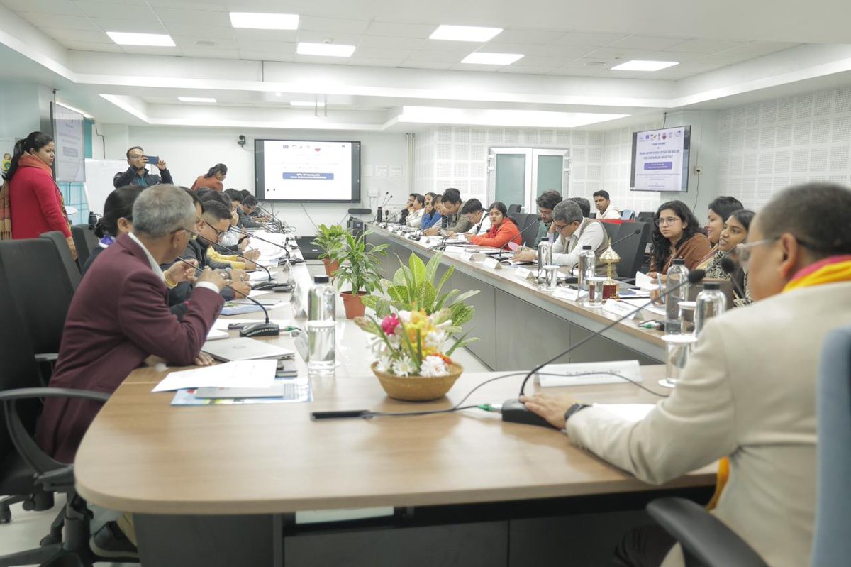 NeriwalmT's tweet photo. Water professionals deep dive into advanced skills with @ihedelft on Decision Support System for #Flood Risk Analysis as India-EU Water Initiative &amp; NERIWALM lay groundwork for more resilient Indian communities.
@EU_in_India @EU_Partnerships  @DoWRRDGR_MoJS   @BMZ_Bund  @giz_gmbh https://t.co/mGquOxq8RZ