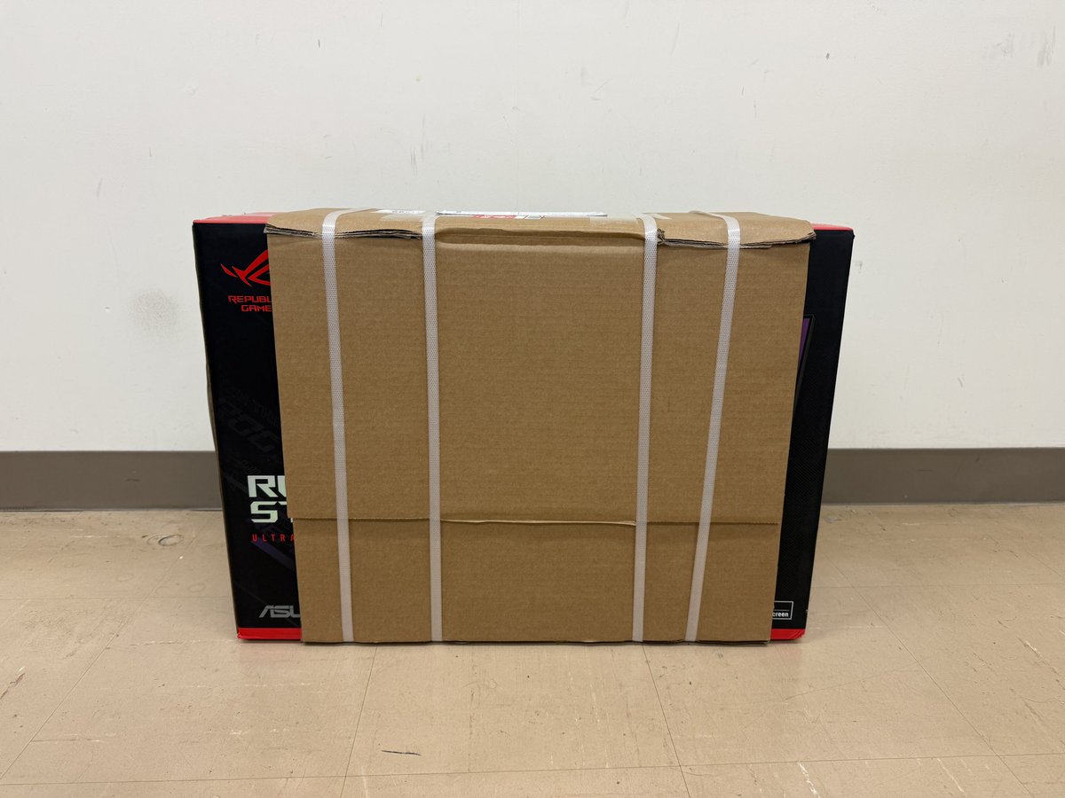 jimi2sei1's tweet photo. 画像雑でごめんなさい
本日着弾しました!ROG STRIX XG259QN!
まさかPCワンズさんのリポスト企画で当選するなんて…オーバースペック気味だからVGA載せ替えも考えないと🤔
こんな高価なお年玉ありがとうございます!
#PCONES https://t.co/WjQXbqXDRn