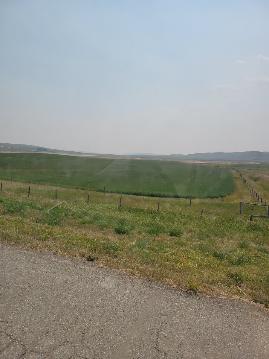 edwinpierrot13's tweet photo. "UP TO POSSIBLE"
#Poetry #Poem #Songwriting #CountryMusic #Inspiration #Motivation #MondayMotivation #GoodMorning #Alberta #WildroseCountry #Canada #SouthernAlberta #Cardston #ExploreAlberta #CanadianPrairies #OpenPrairies #CowboyPoetry #CowboyCountry https://t.co/fKESreMfL9