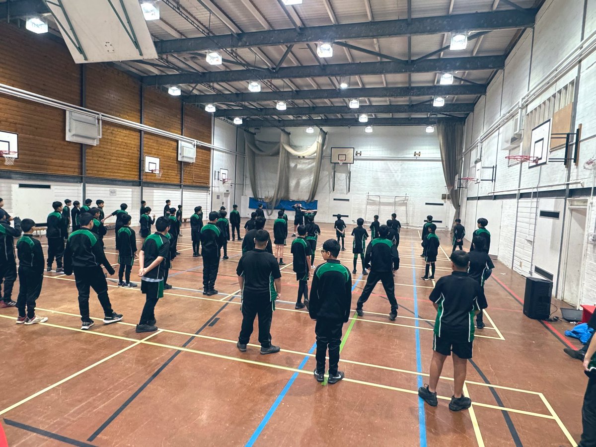 Challney PE Department tweet media